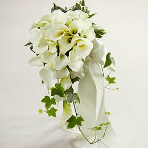 White Chapel Bouquet1