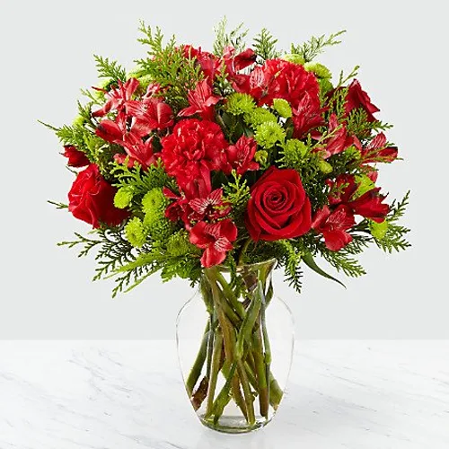 The FTD Holiday Happenings Bouquet1
